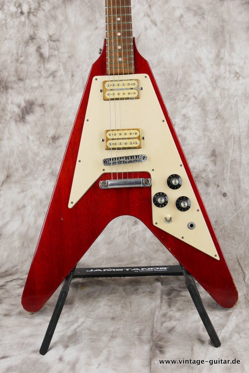 Ibanez-Model-2387-Copy-of-Flying-V-1975-002.JPG