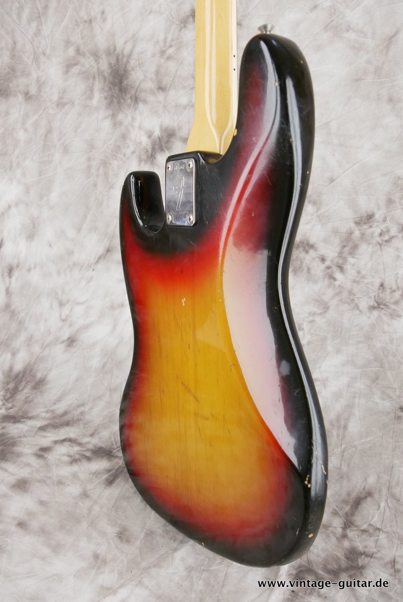 Fender-Jazz-Bass-1974-sunburst-008.JPG