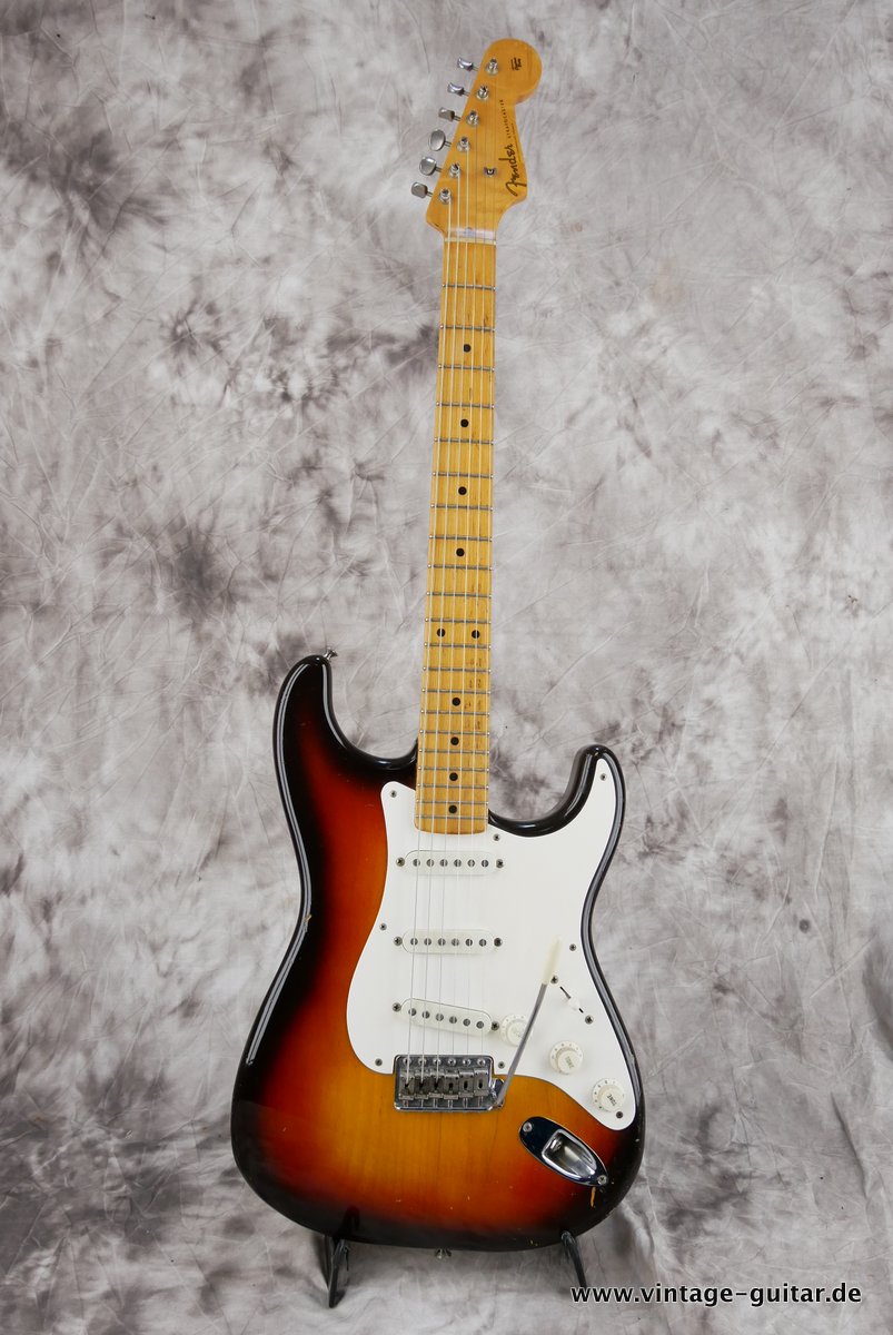 Fender-Stratocaster-1959-sunburst-maple-neck-001.JPG
