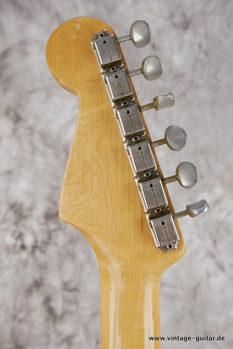 Fender-Stratocaster-1959-sunburst-maple-neck-017.JPG