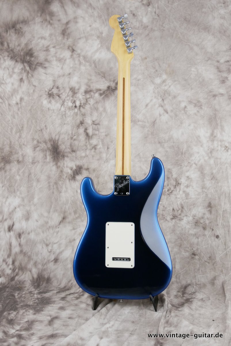Fender_Stratocaster_Plus_blue_burst_1993-002.JPG