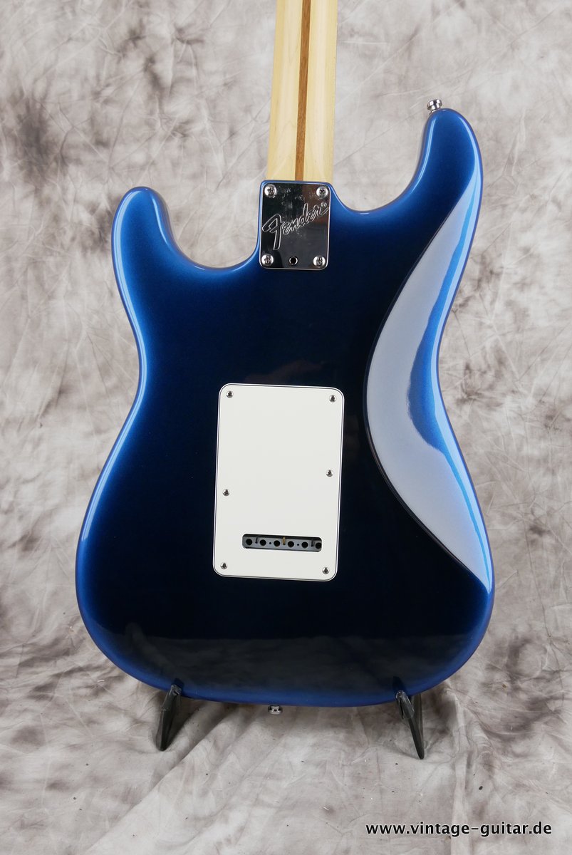 Fender_Stratocaster_Plus_blue_burst_1993-004.JPG