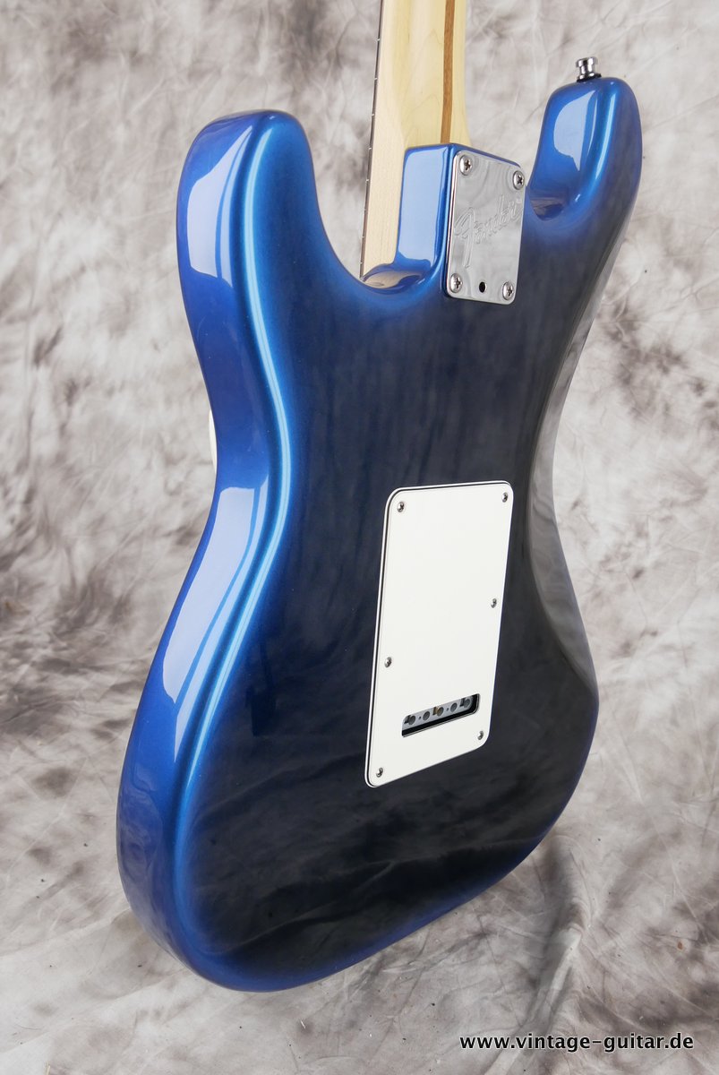 Fender_Stratocaster_Plus_blue_burst_1993-007.JPG