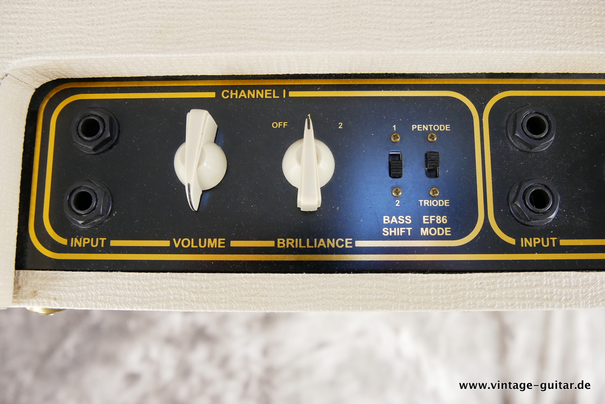 img/vintage/3895/Vox_AC_15_H1TV_white_2007-006.JPG