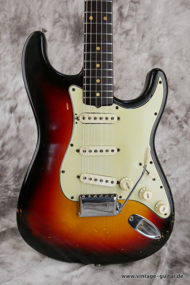 Fender-Stratocaster-1963-sunburst-002.JPG