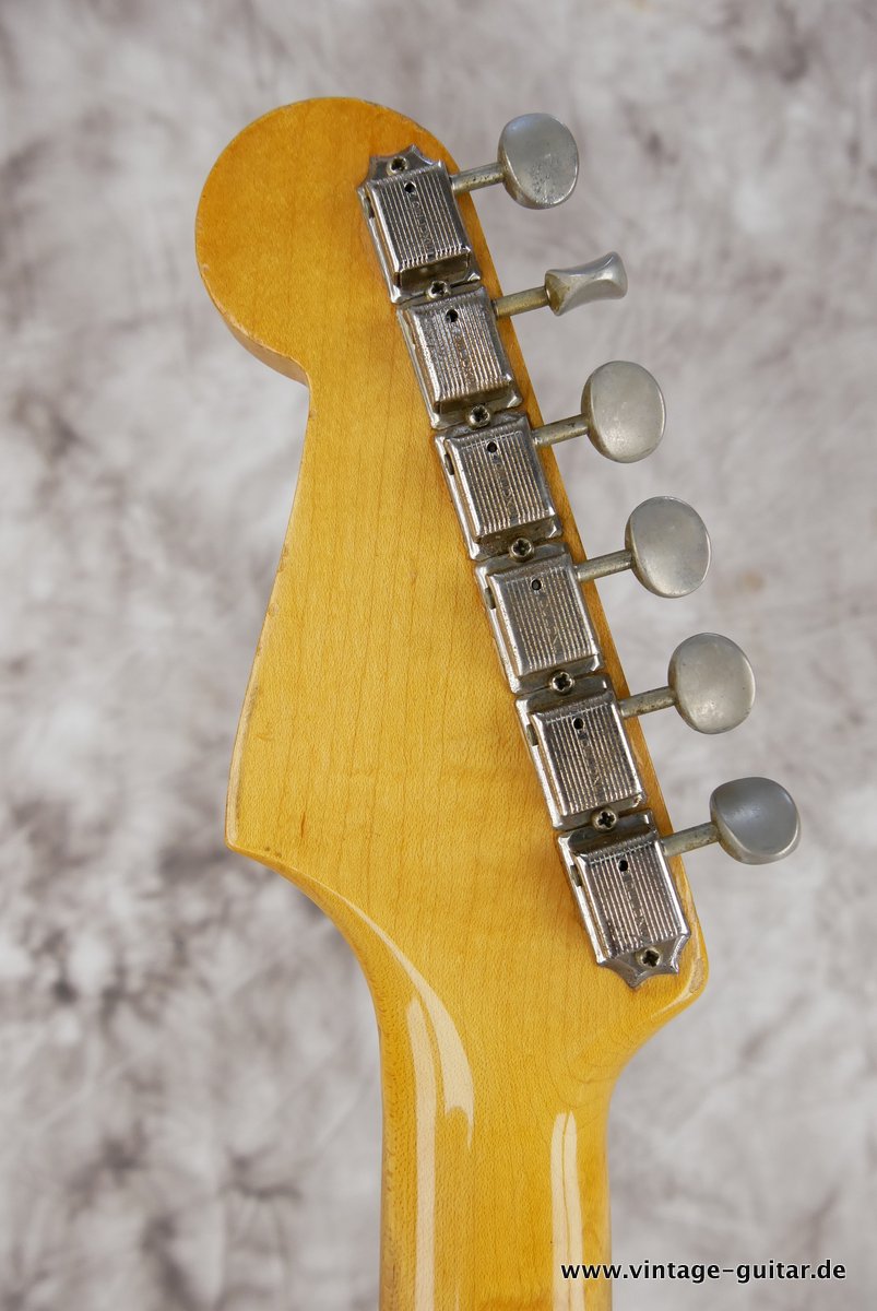 Fender-Stratocaster-1963-sunburst-010.JPG