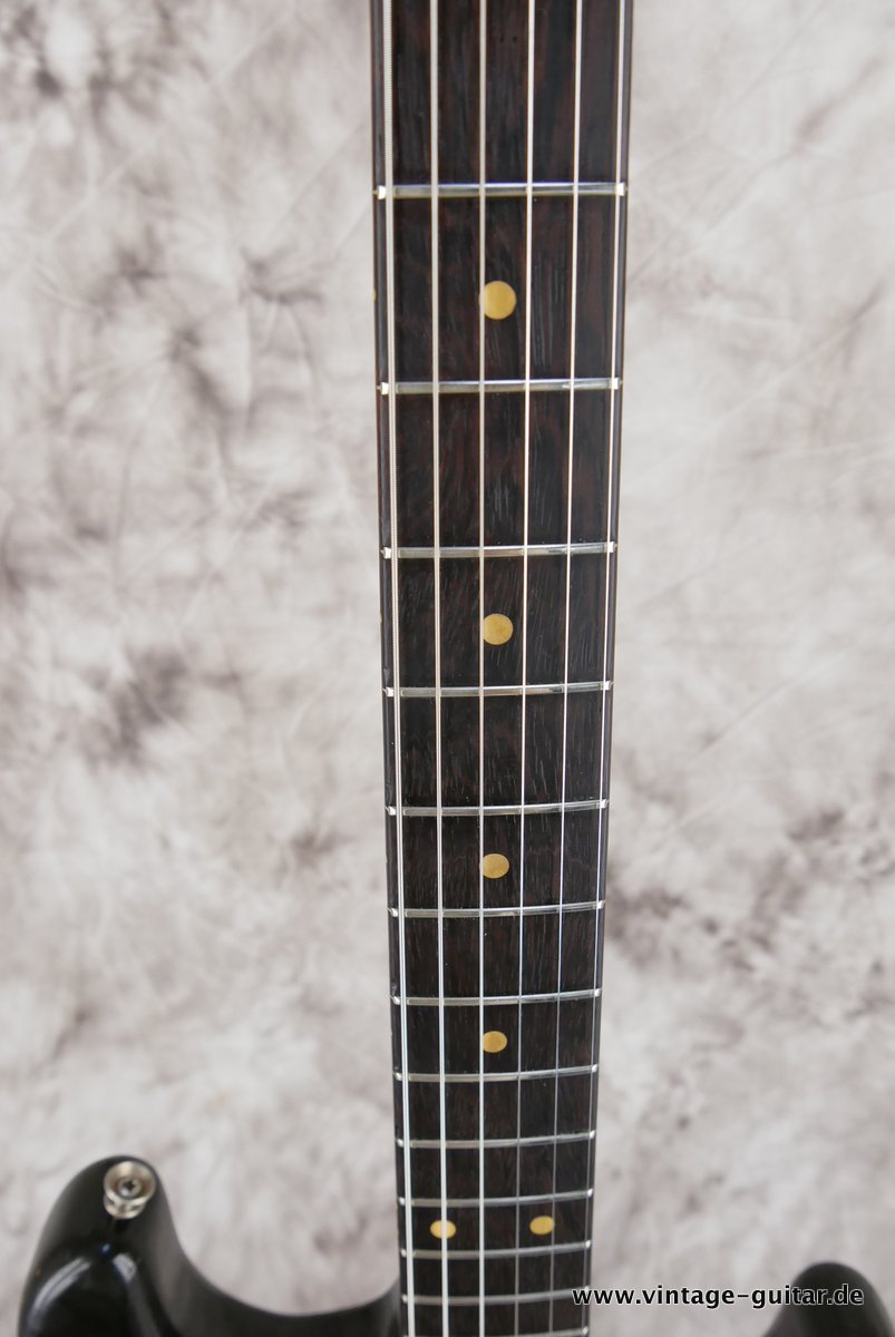 Fender-Stratocaster-1963-sunburst-011.JPG
