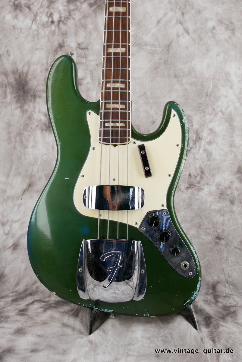 Fender-Jazz-Bass-1967-lake-placid-blue-002.JPG