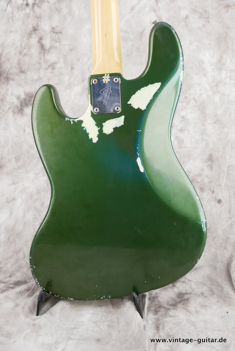 Fender-Jazz-Bass-1967-lake-placid-blue-004.JPG