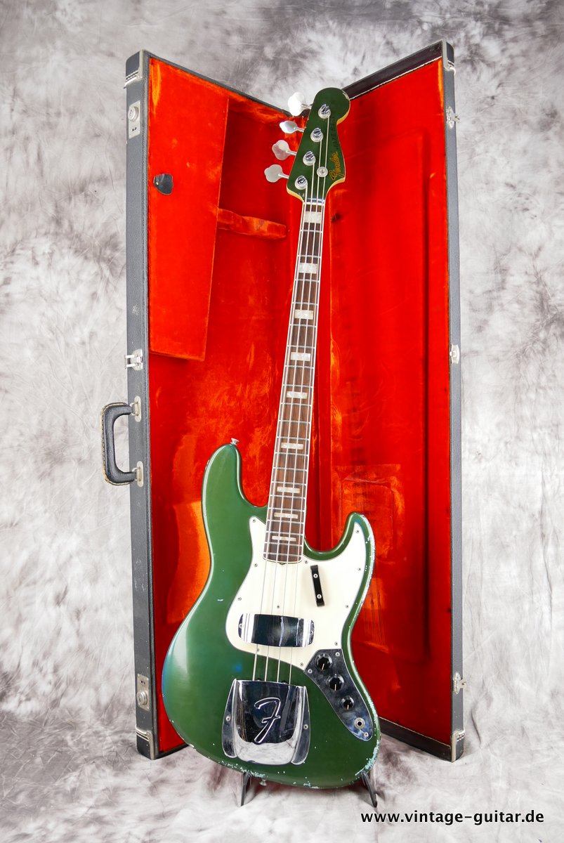 Fender-Jazz-Bass-1967-lake-placid-blue-014.JPG