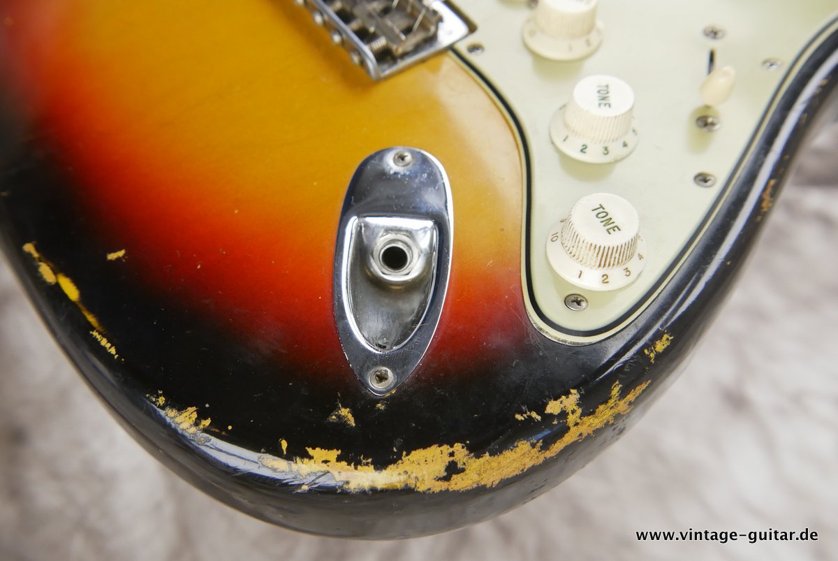 Fender-Stratocaster-sunburst-1964-hardtail-028.JPG