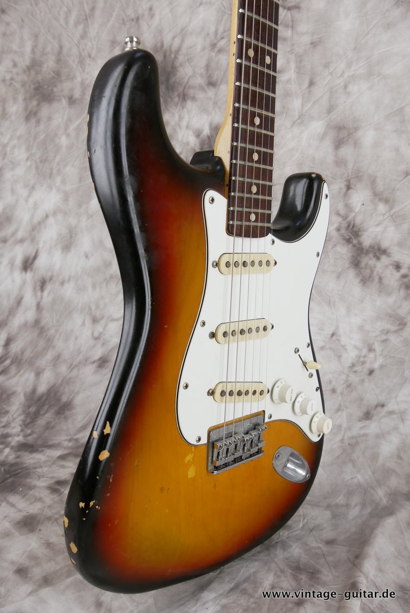 Fender-Stratocaster-1974-hardtail-sunburst-004.JPG