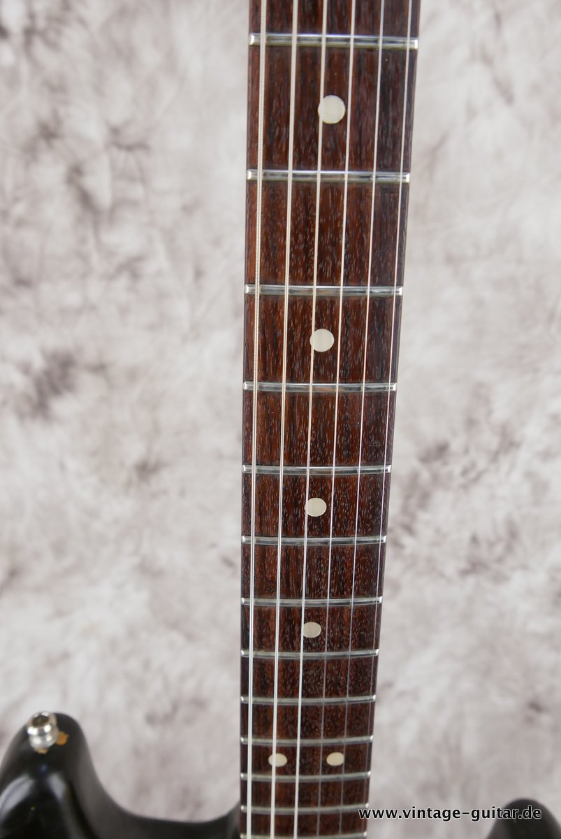 Fender-Stratocaster-1974-hardtail-sunburst-011.JPG