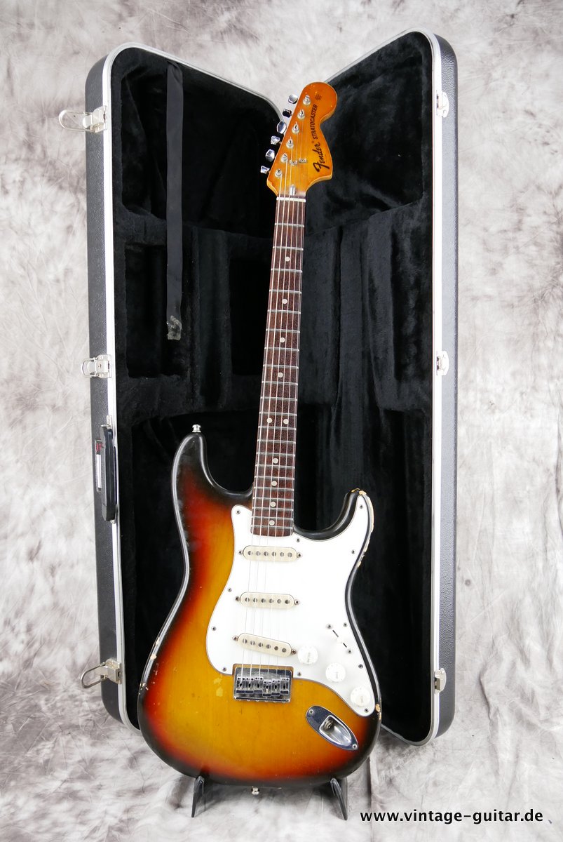 Fender-Stratocaster-1974-hardtail-sunburst-014.JPG