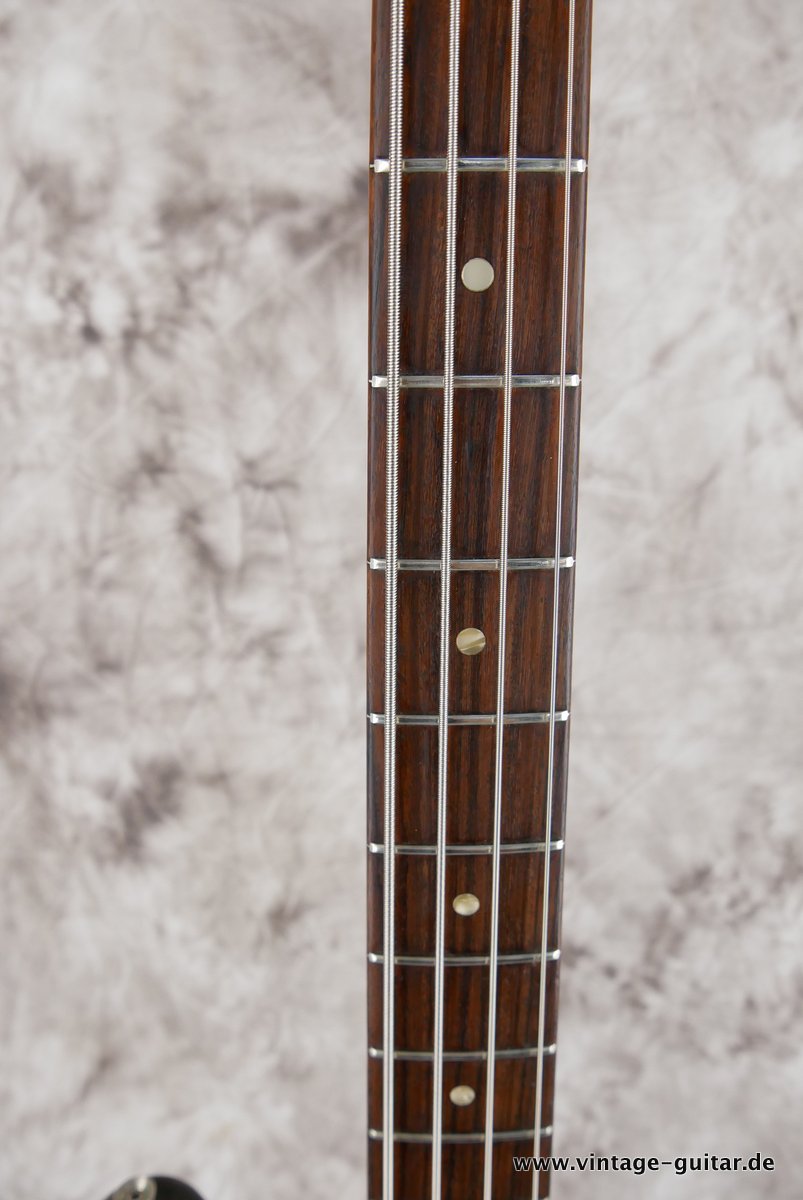 Fender-Precision-Bass-1973-sunburst-011.JPG