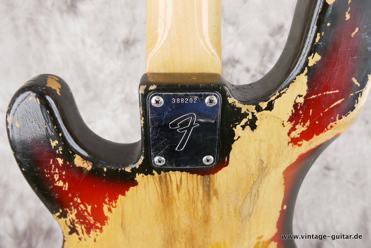 Fender-Precision-Bass-1973-sunburst-013.JPG