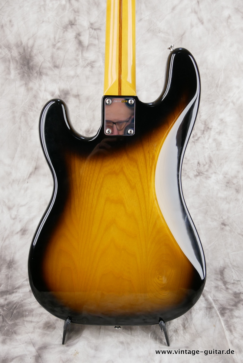 Fender_Squier_JV_Precision_Bass_sunburst_1982-004.JPG