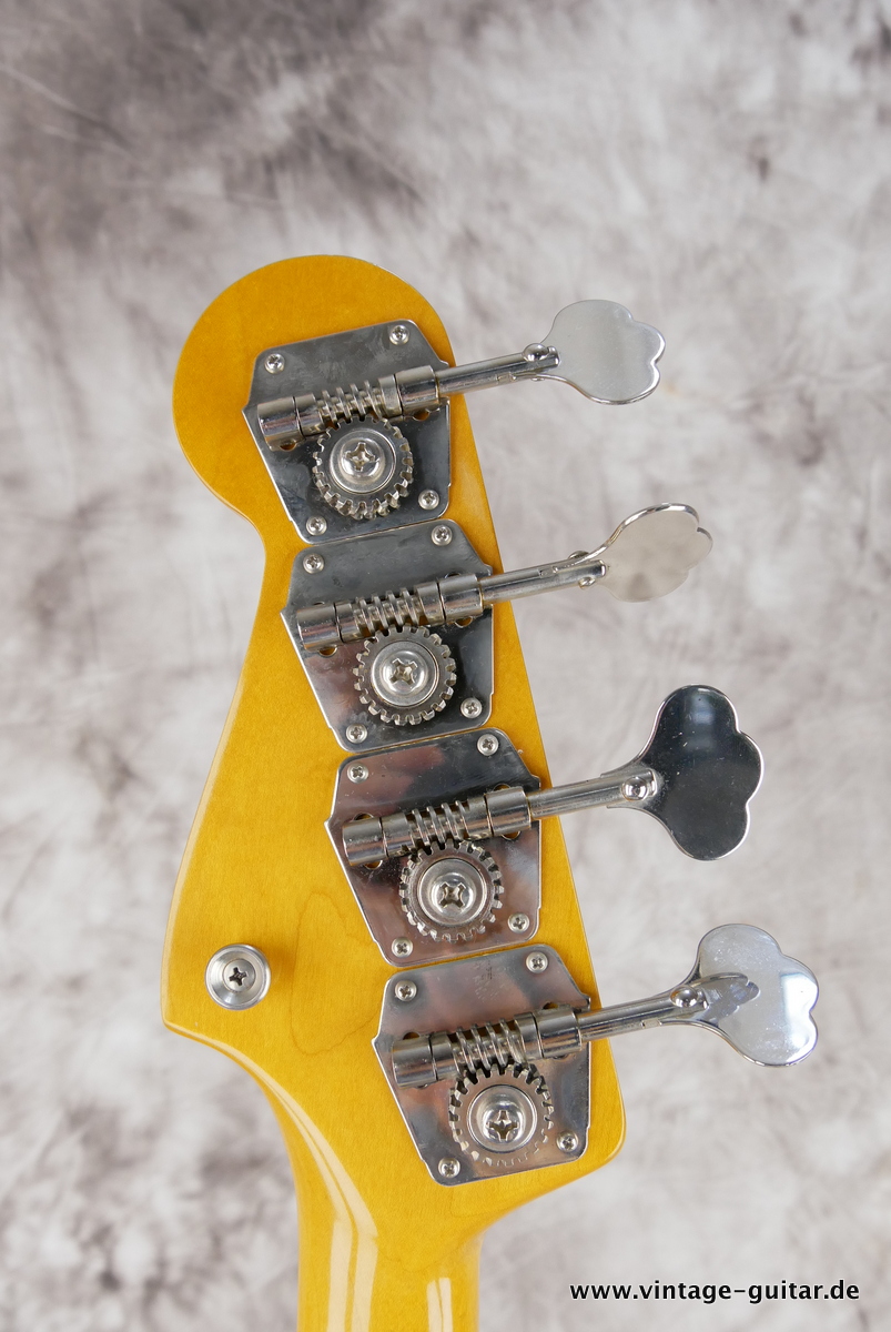 豪華 FENDER Squier Precision Bass [1982] | A-1257 ベース