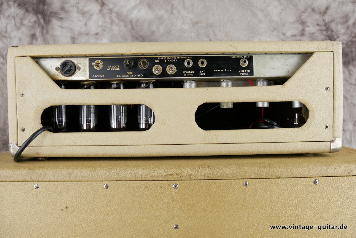 Fender_Showman_Amp_blond_1964-006.JPG