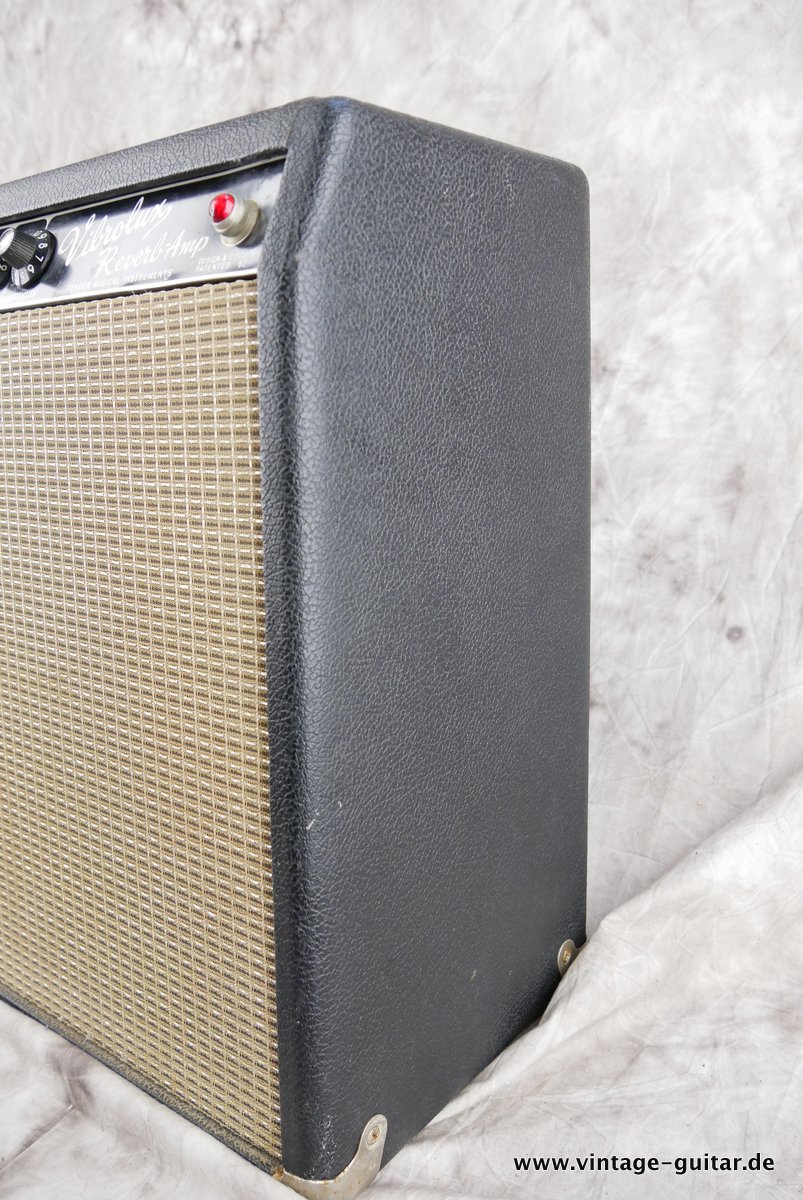 Fender-Vobrolux-Reverb-Blackface-1966-007.JPG