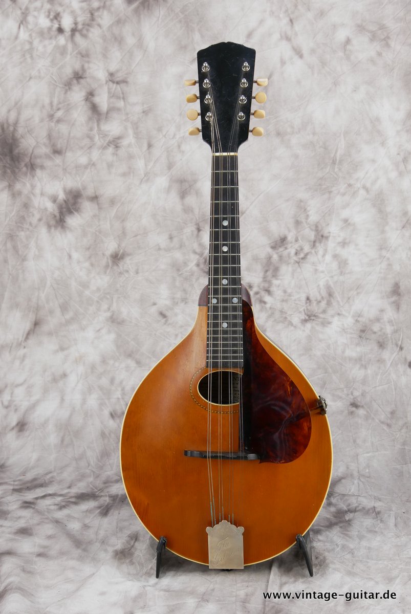 Gibson-Mandolin-Style-A-1914-001.JPG