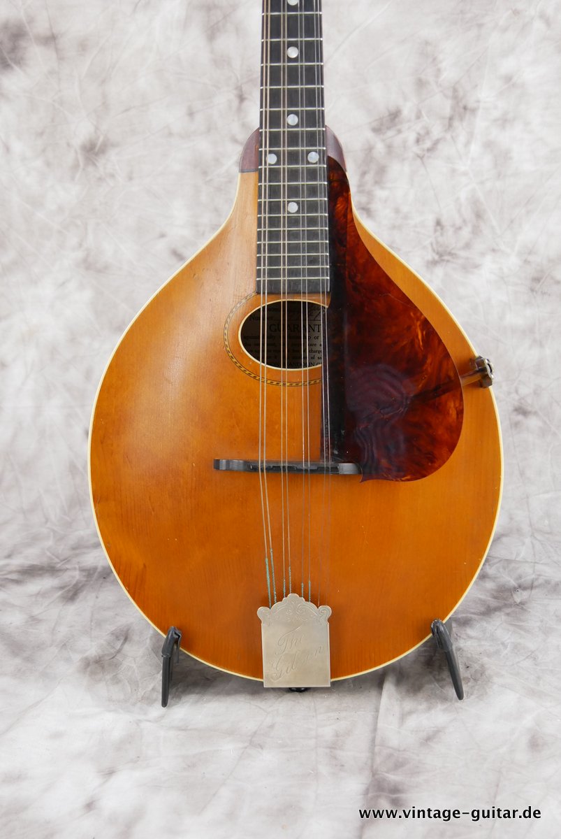 Gibson-Mandolin-Style-A-1914-002.JPG