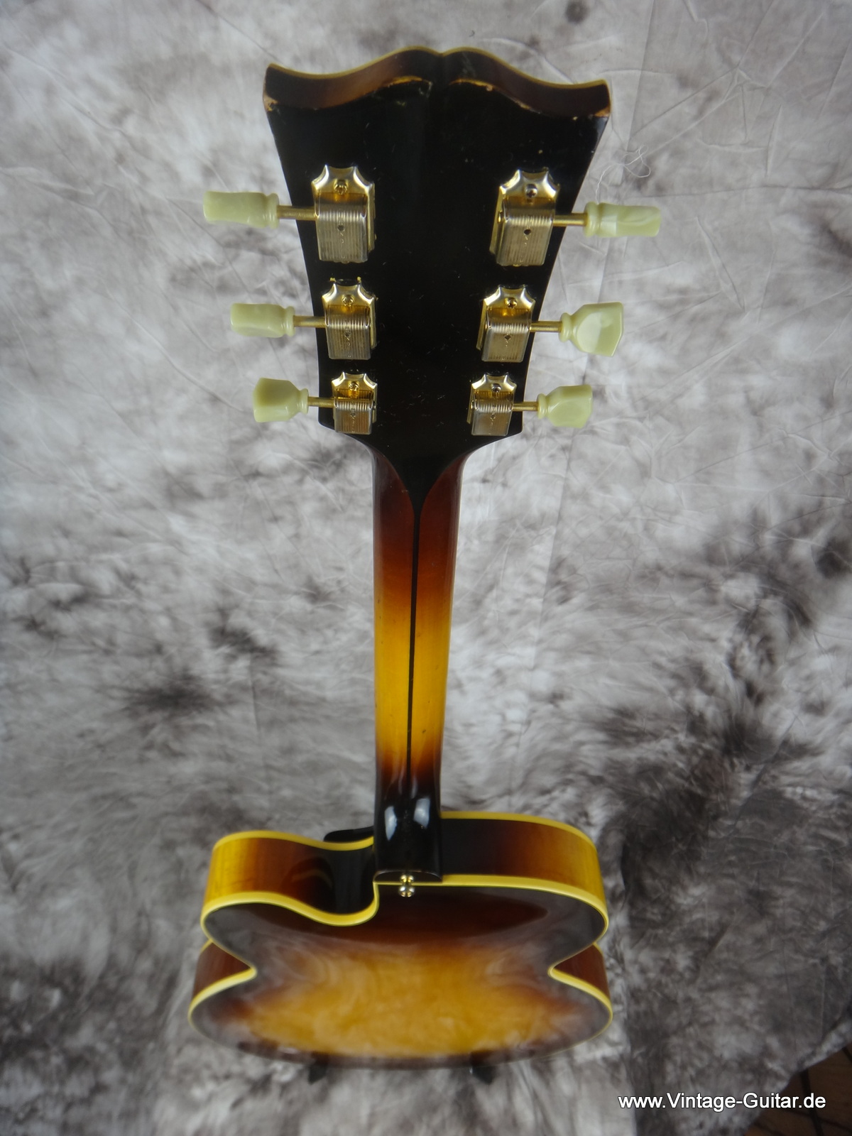 Gibson-ES-350-T-1959-sunburst-008.JPG