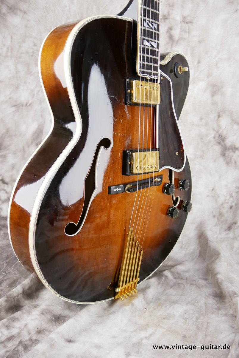 Gibson-SuperV-1979-005.JPG