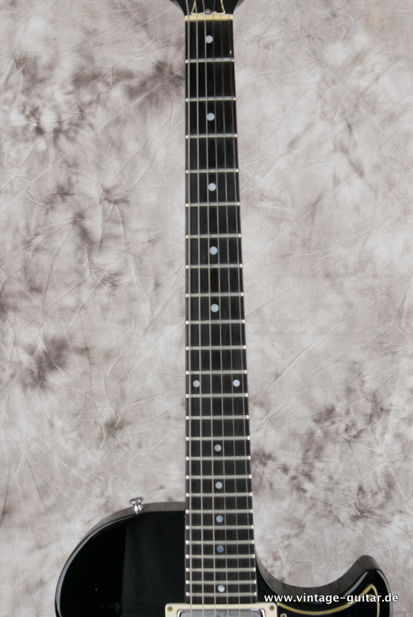 Gibson_L6_S_black_1978-011.JPG