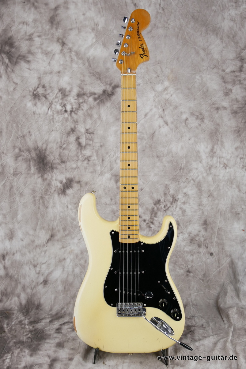 Fender_Stratocaster_olympic_white_1977-001.JPG