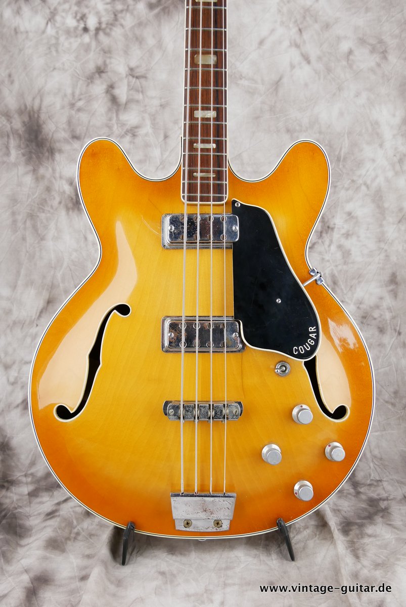 Vox-Cougar-Bass-1966-002.JPG