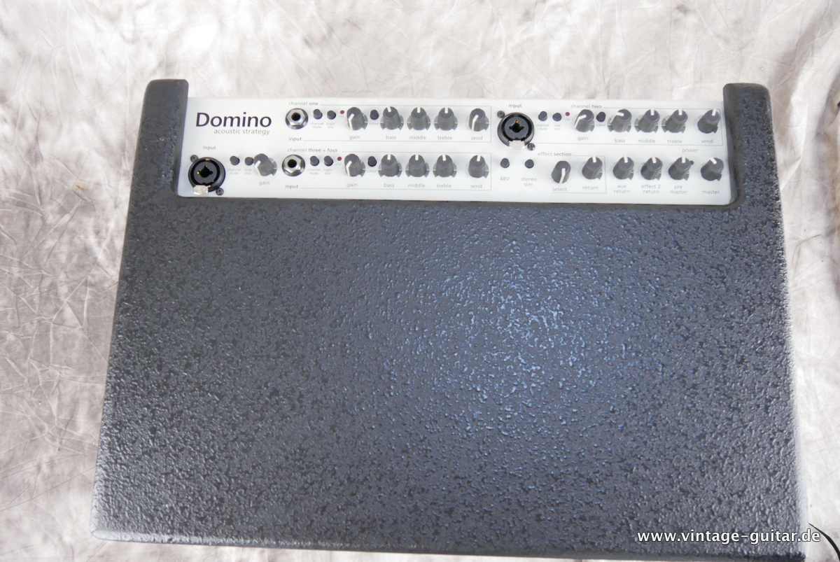 AER_Domino_2_black_2010-003.JPG