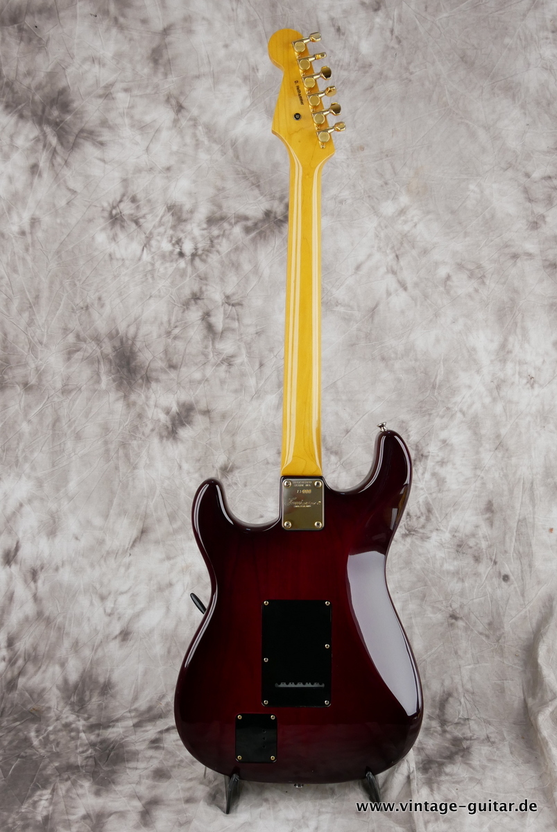 img/vintage/3953/Blade_R_2_Transculent_red_1989-002.JPG