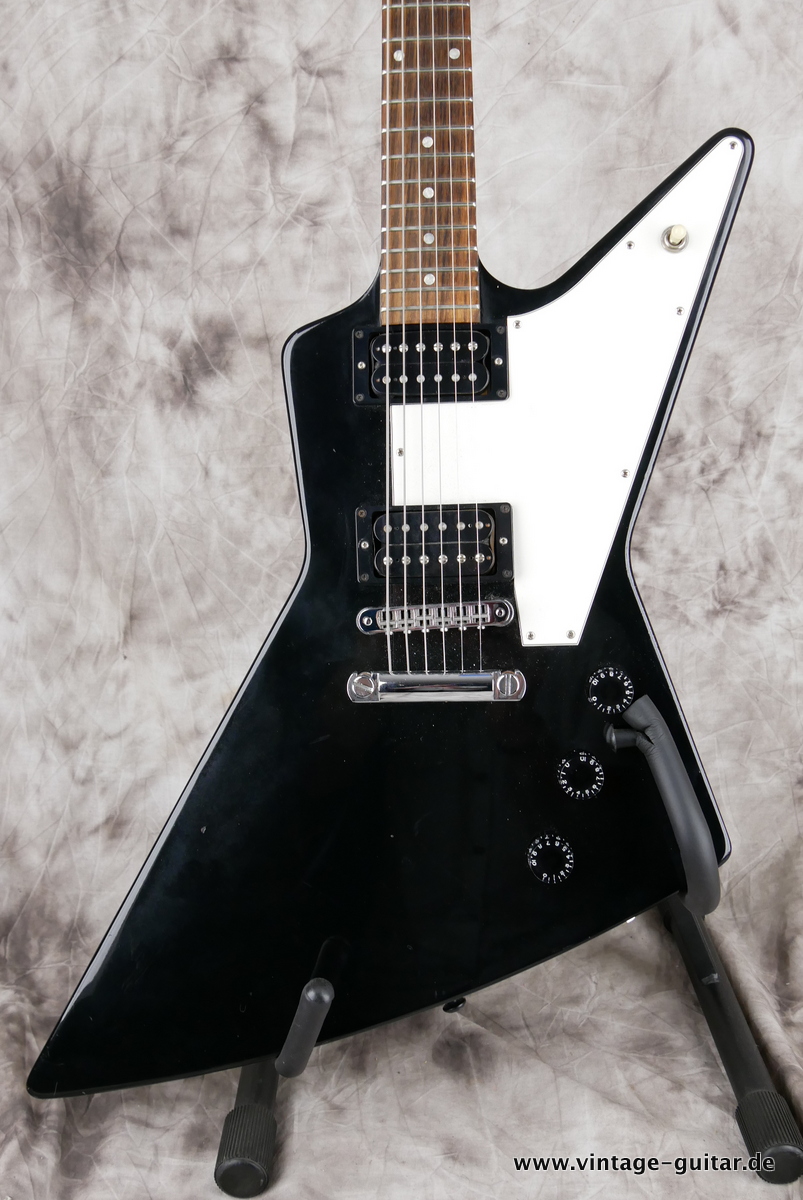 Gibson_Explorer_black_1990-003.JPG