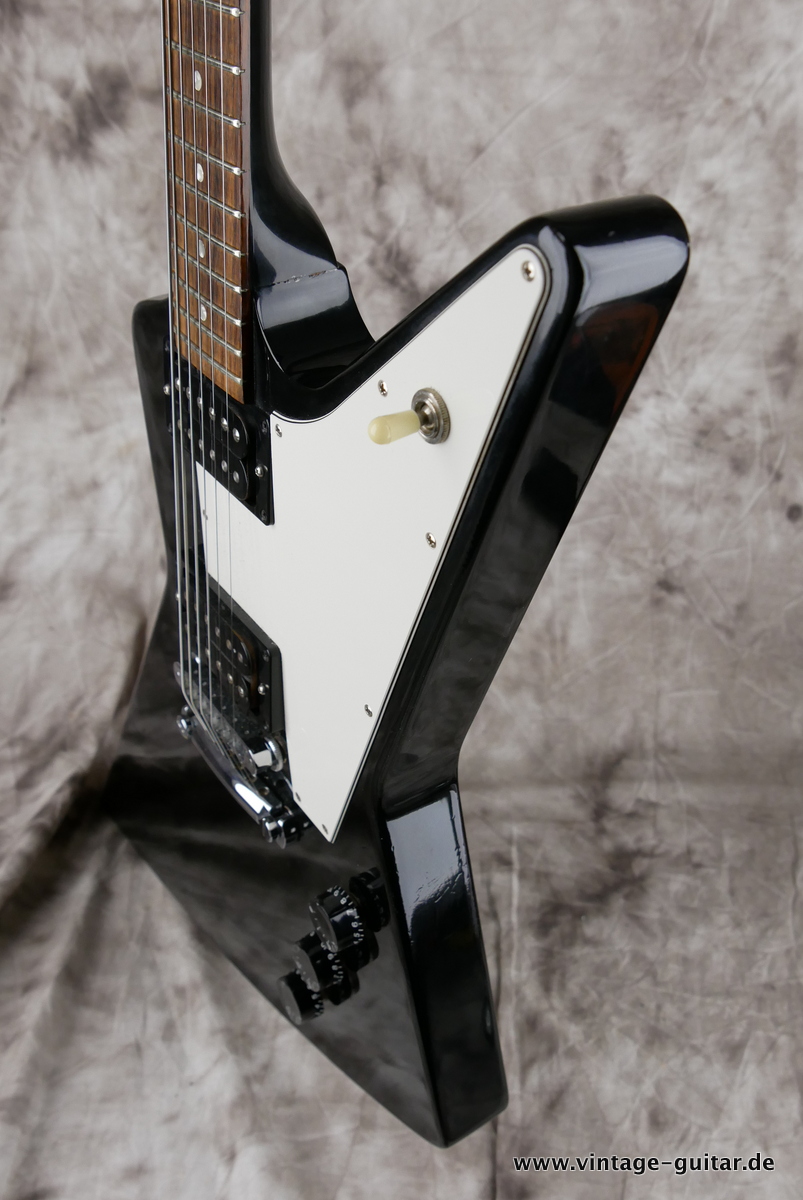 Gibson_Explorer_black_1990-006.JPG