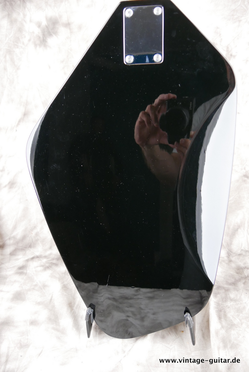 img/vintage/3975/Vox_Phantom_Teardrop_Bass_V-MK5-B_black_2013-004.JPG