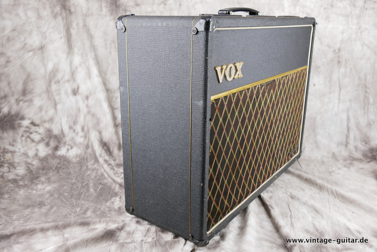 Vox_AC_10_Twin_black_1965-004.JPG