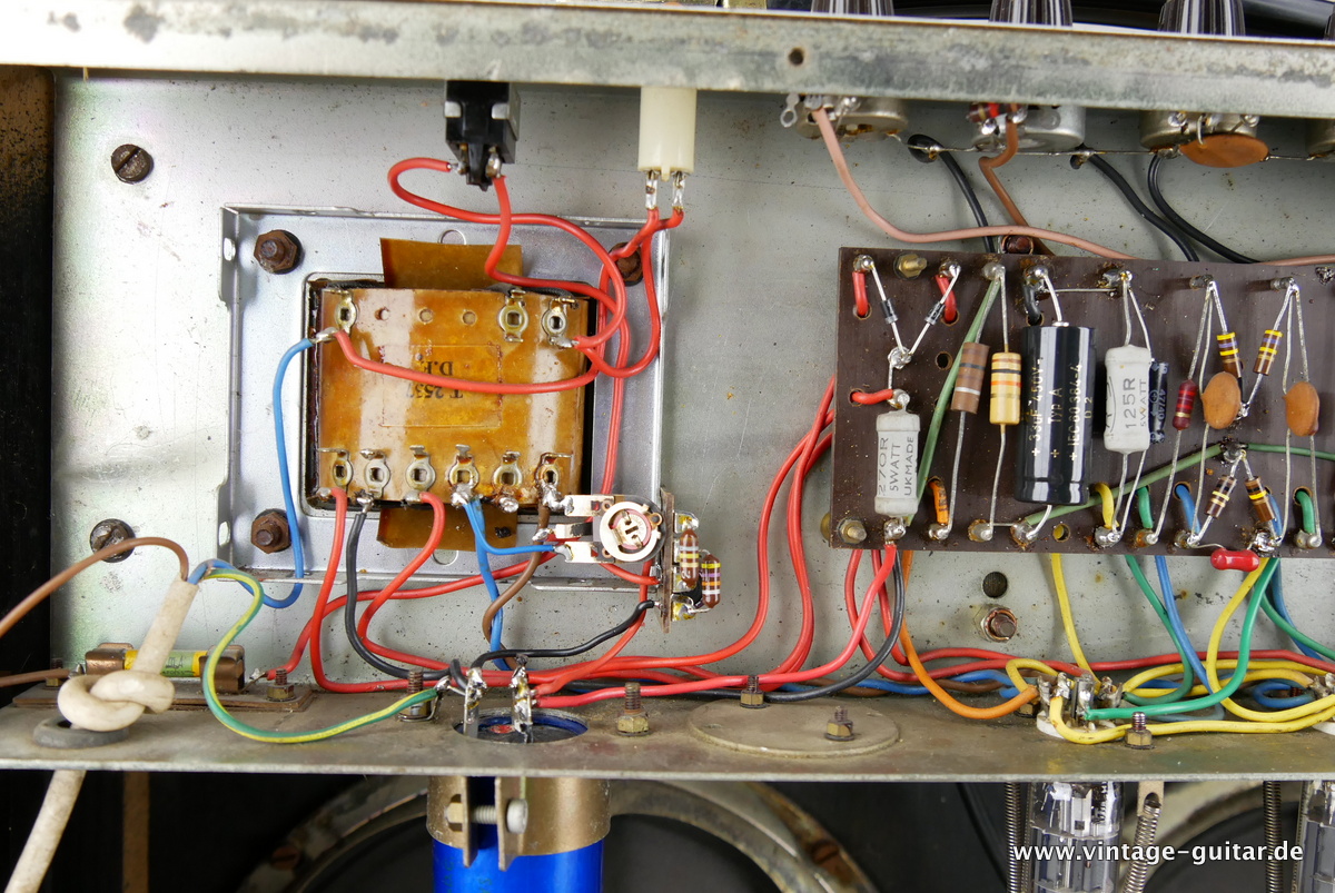 img/vintage/3980/Marshall_JMP_1930_popular_black_1972-011.JPG