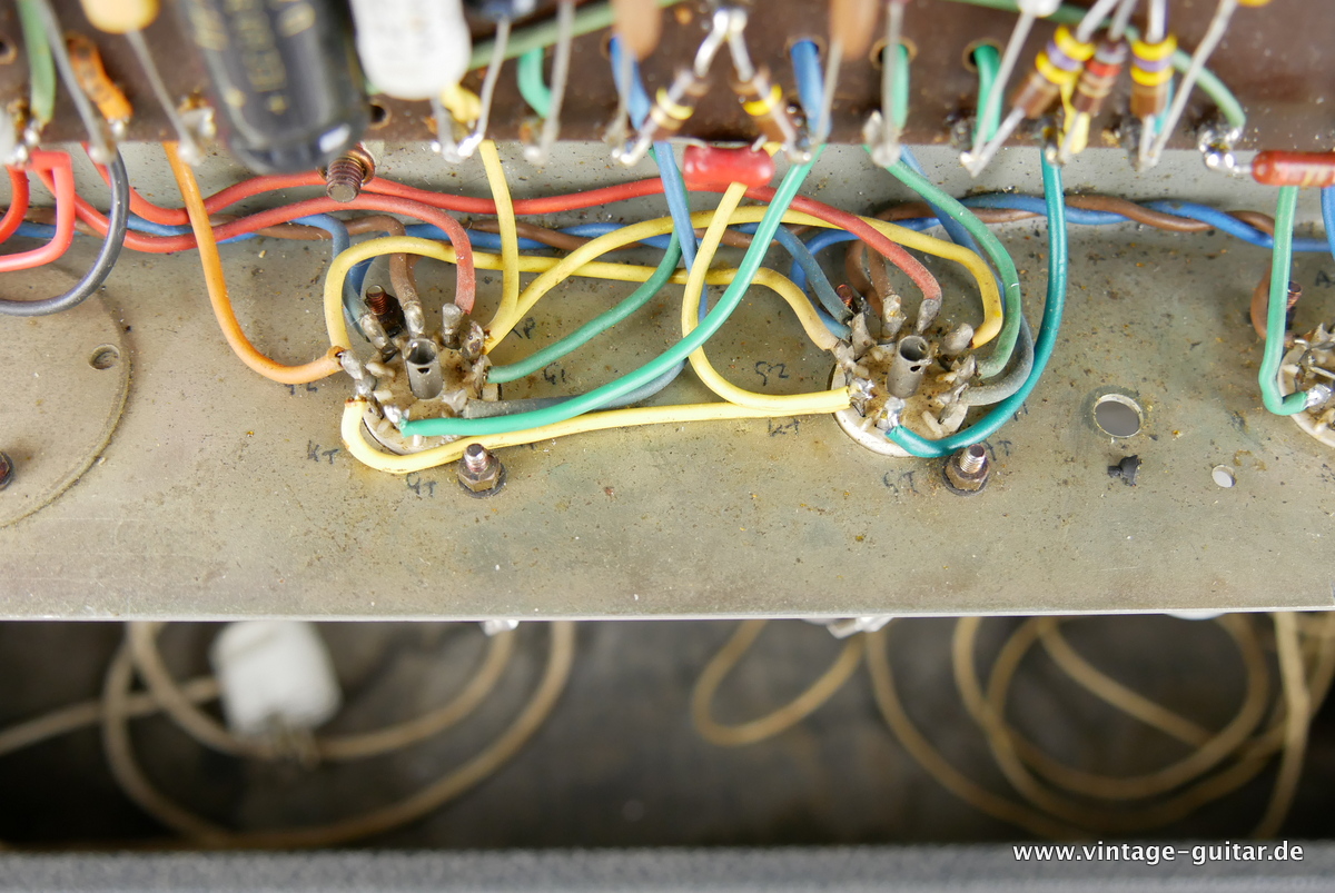 img/vintage/3980/Marshall_JMP_1930_popular_black_1972-017.JPG