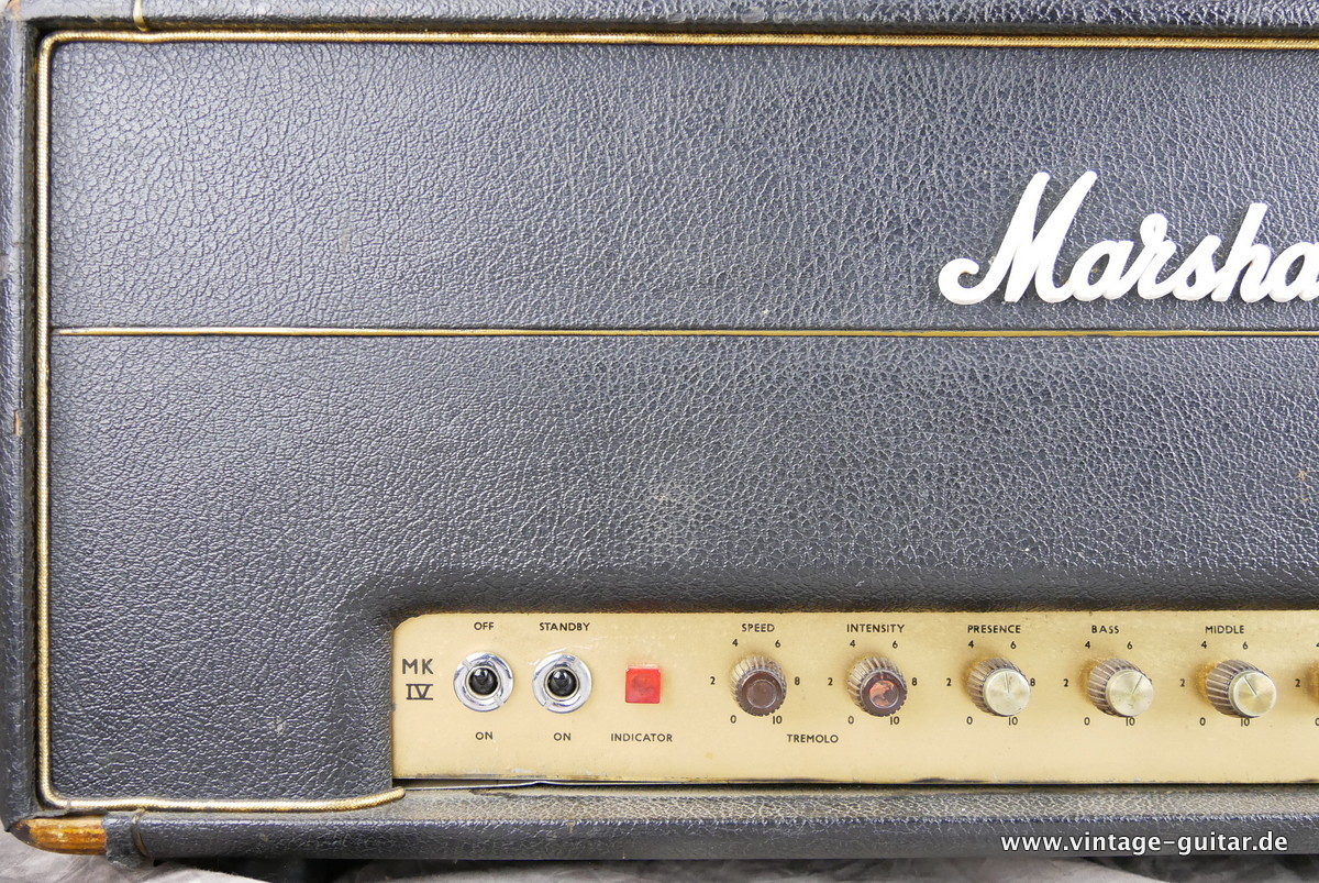 Marshall_Super_Tremolo_100_black_1966-004.JPG