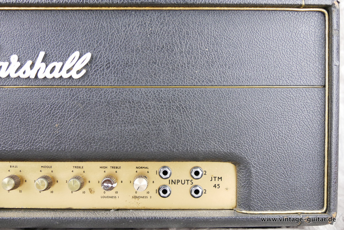 Marshall_Super_Tremolo_100_black_1966-005.JPG