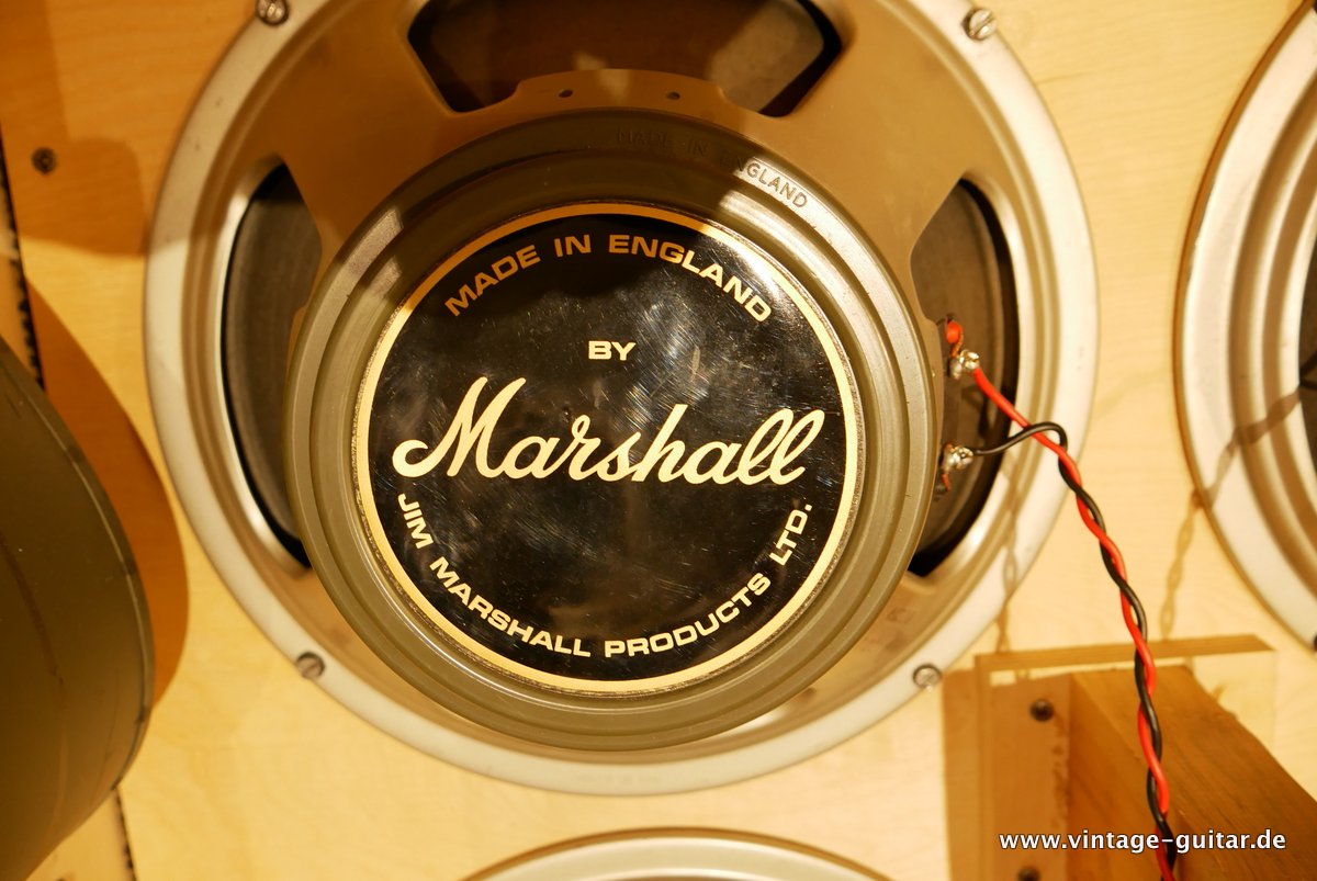 Marshall-1960B-1970-Celestion-Greenbacks-Pulsonic-009.JPG
