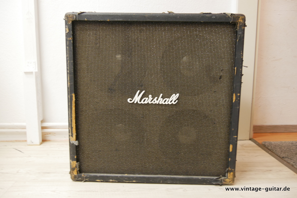img/vintage/3987/Laney_4x12_cab_Goodman_speaker_1971-001.JPG