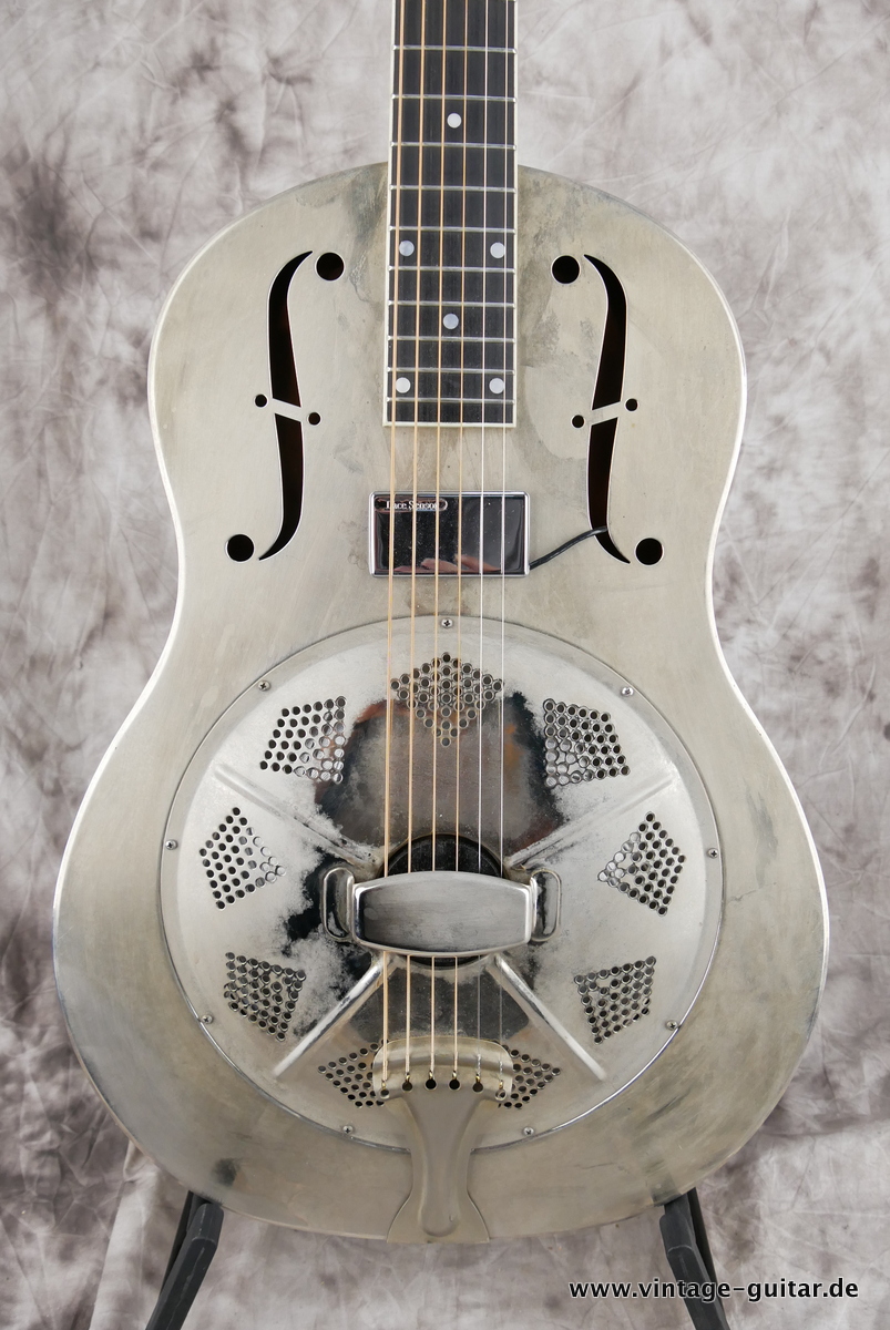 Republic_Resonator_Resolian_relic_nickel_2015-003.JPG