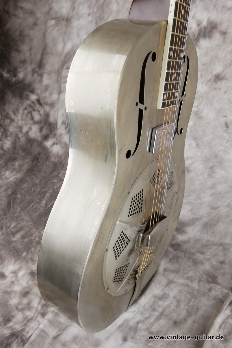 Republic_Resonator_Resolian_relic_nickel_2015-005.JPG