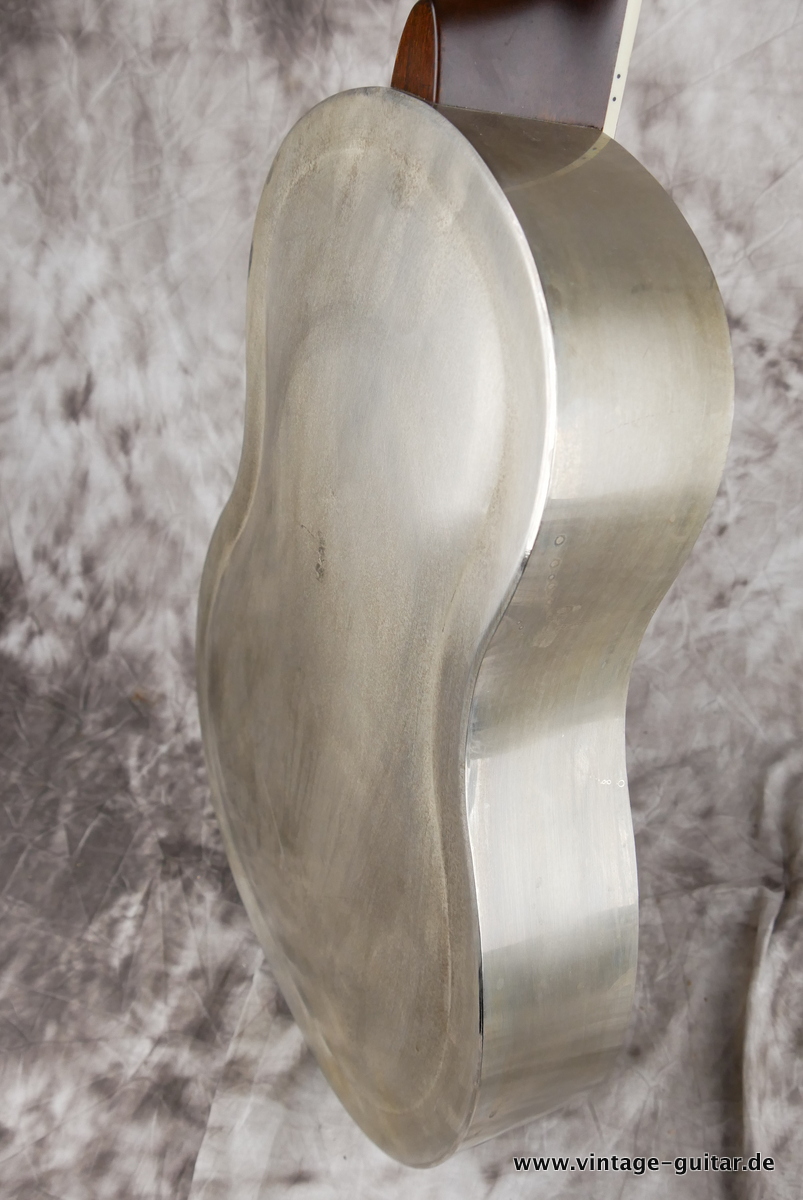 img/vintage/3992/Republic_Resonator_Resolian_relic_nickel_2015-008.JPG
