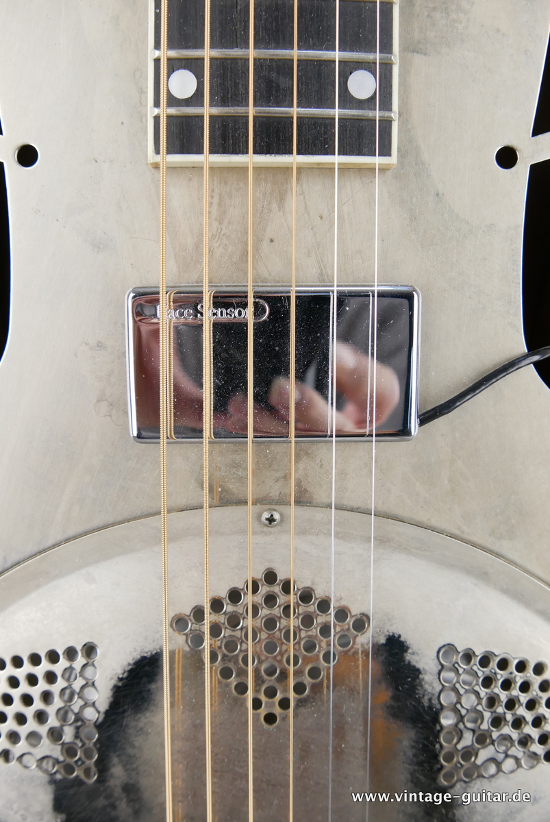 img/vintage/3992/Republic_Resonator_Resolian_relic_nickel_2015-014.JPG