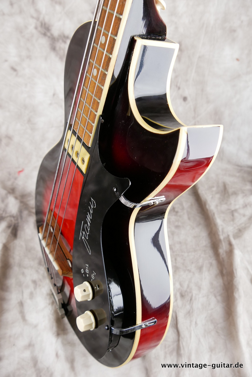 Framus_Star-Bass_630mm-scale_red_burst_1962-006.JPG