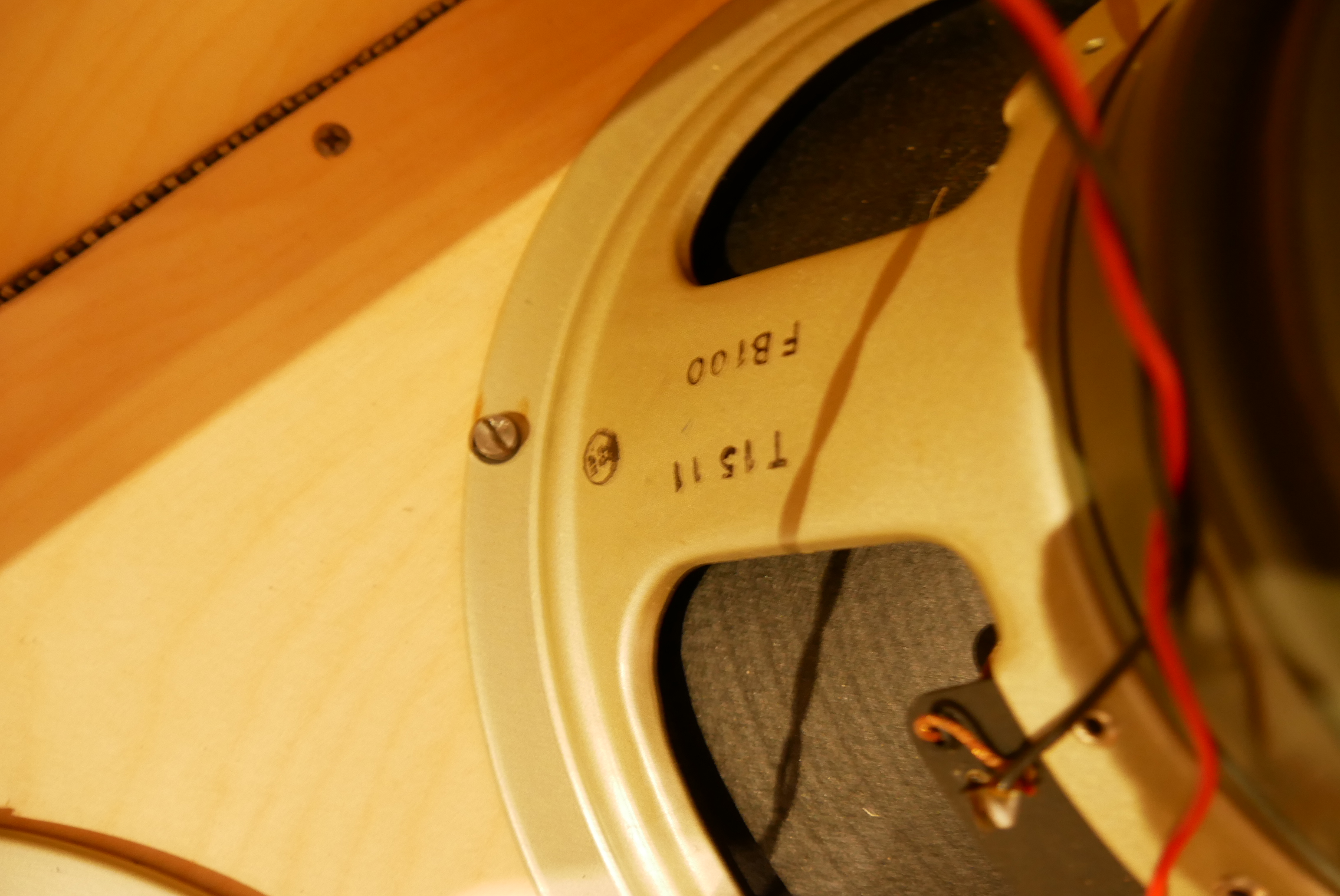 img/vintage/4002/Marshall_Super_Bass_100_1996_Full_Stack_1969-047.JPG