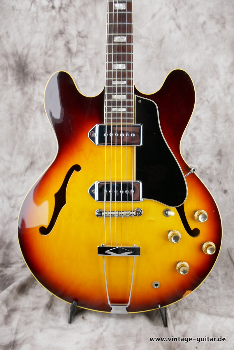 Gibson_ES_330_sunburst_1967-003.JPG